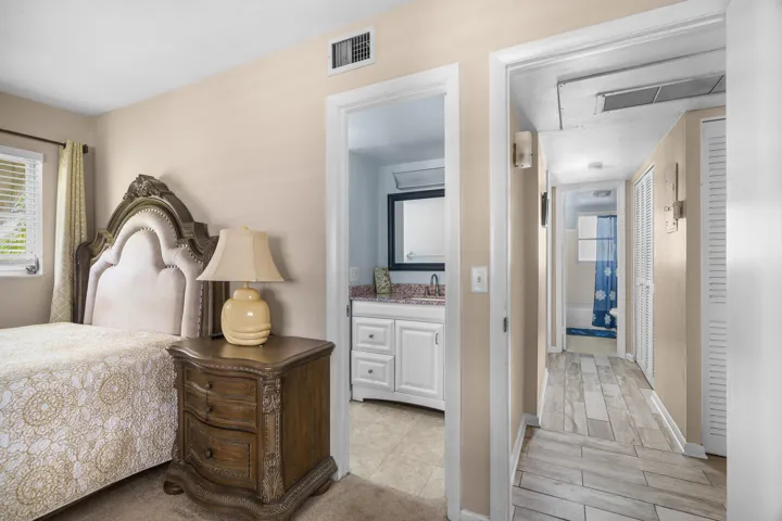 Owner Suite (1)