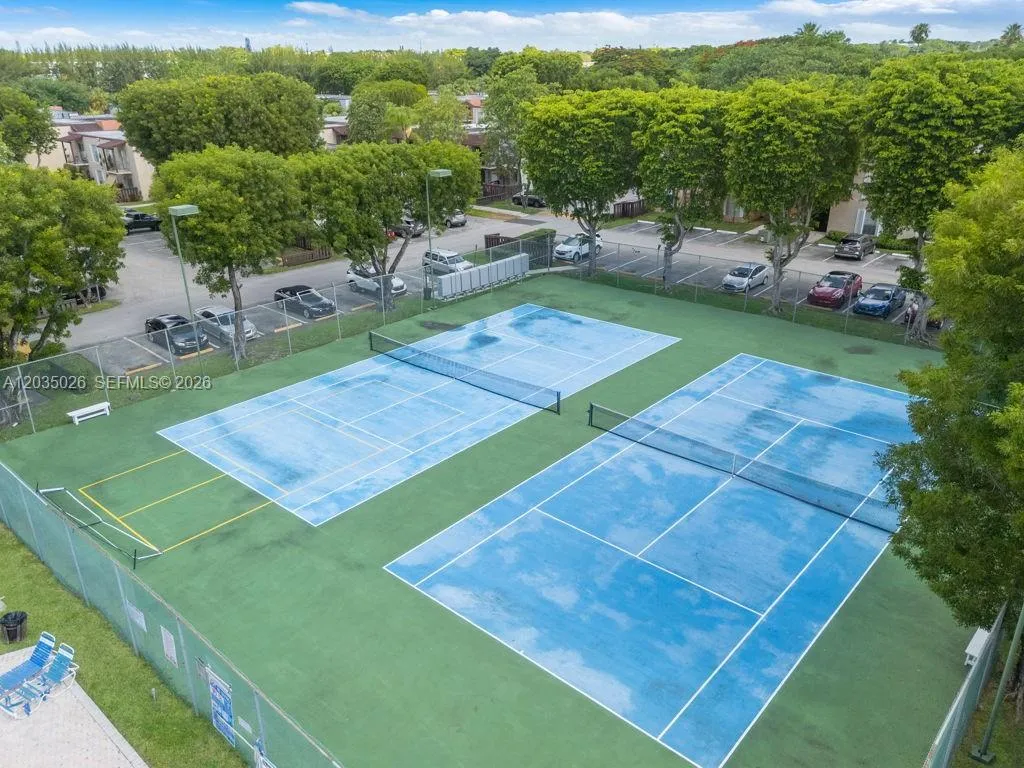 Property photo 24