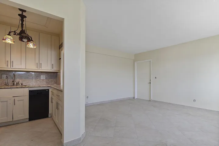 1801 S. Surf Rd - - 2A - 080