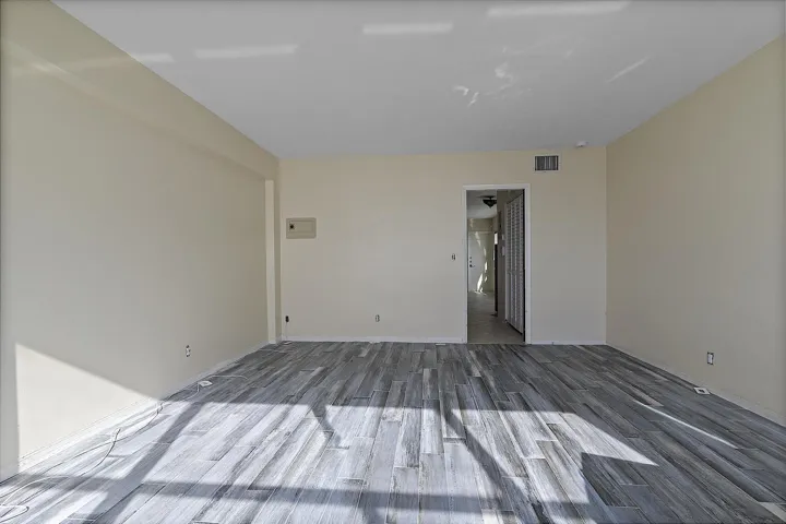 1801 S. Surf Rd - - 2A - 089