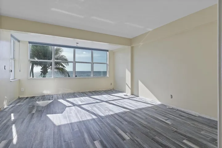 1801 S. Surf Rd - - 2A - 085