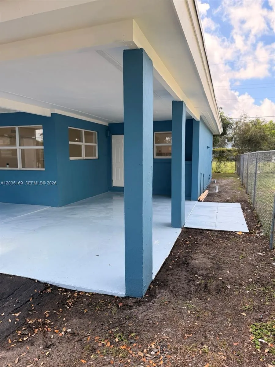 Carport