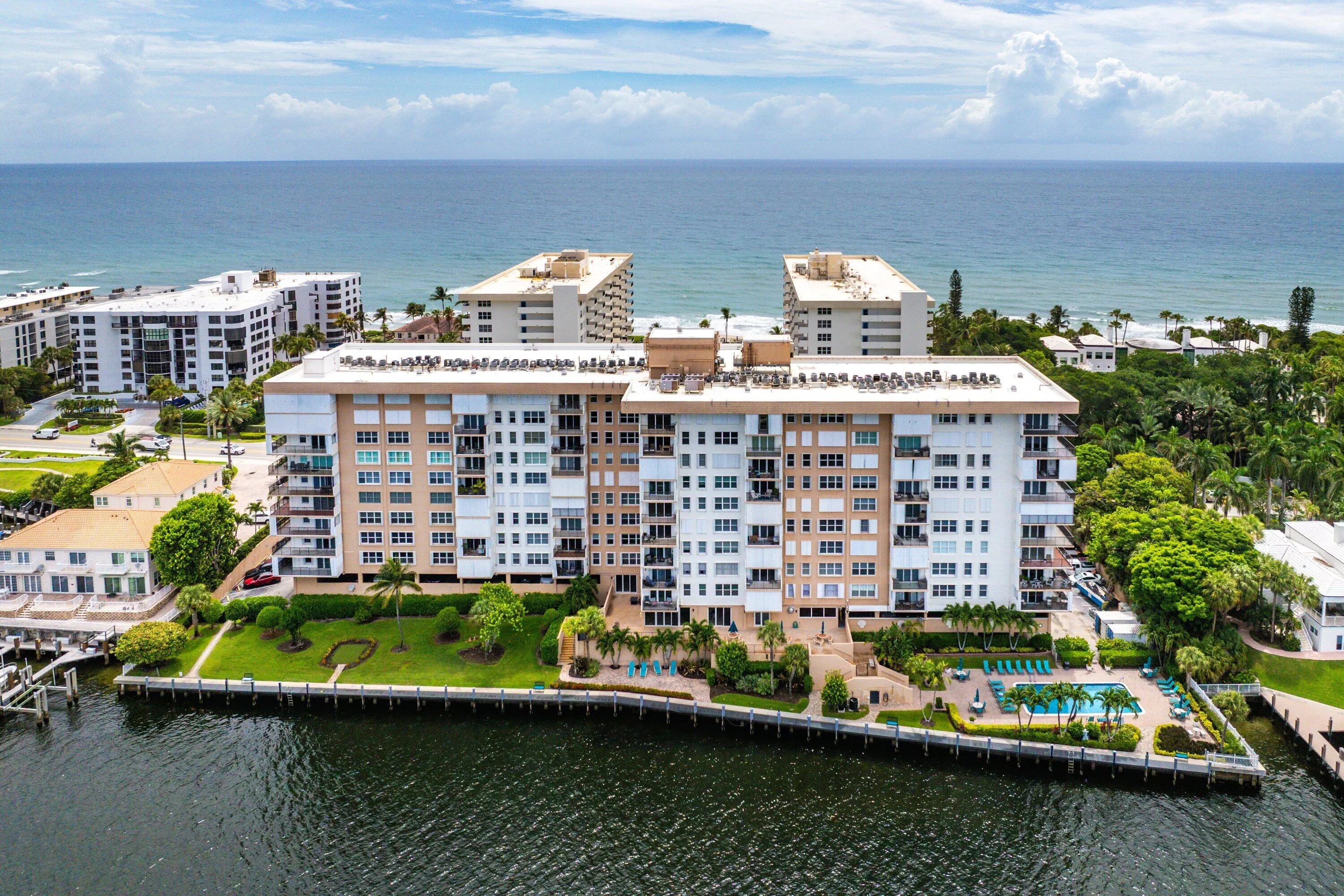 027-1150HillsboroMile-905-HillsboroBeach