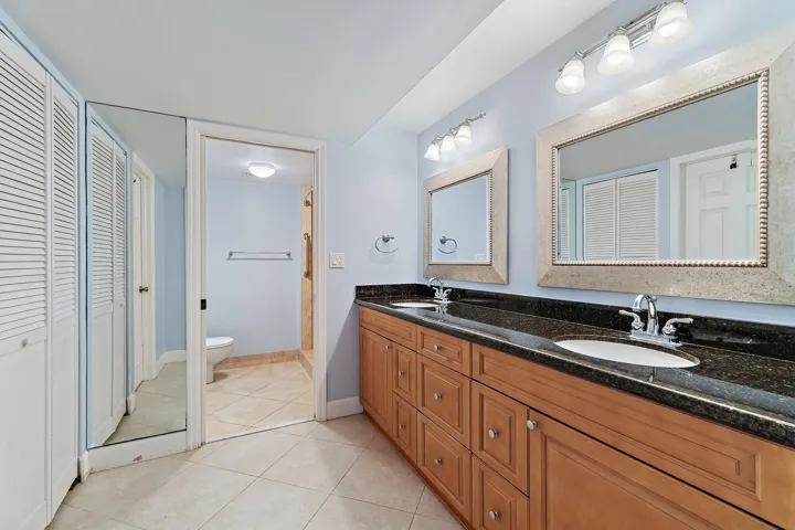 Walk in Closet off Bathroom