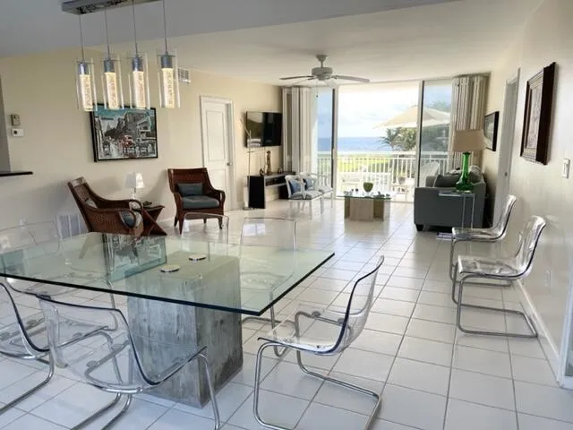 Living/Dining Room
