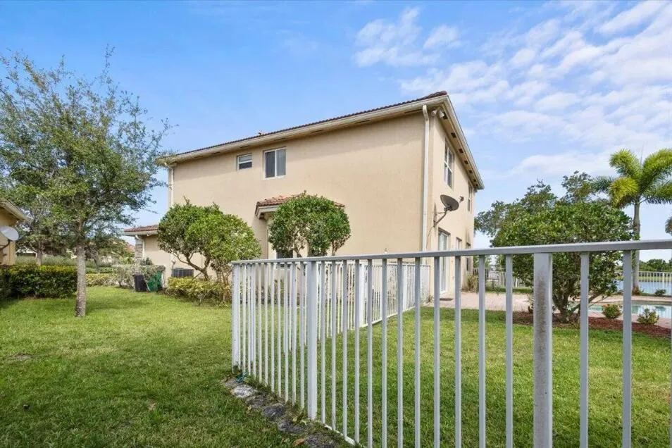 Property photo 66