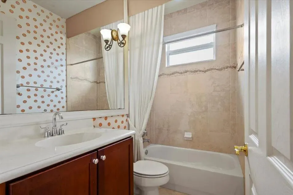 Property photo 47