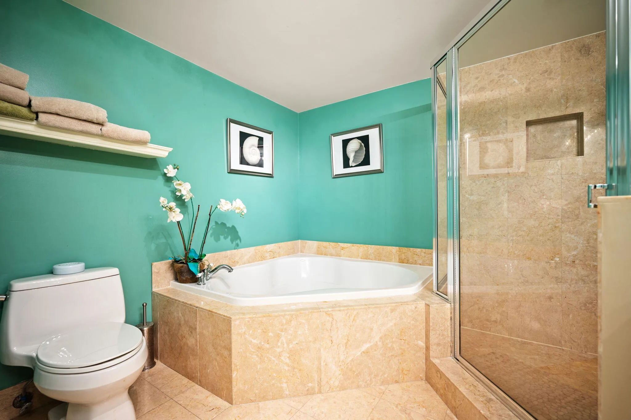 17-web-or-mls-2011-n-ocean-blvd-1606