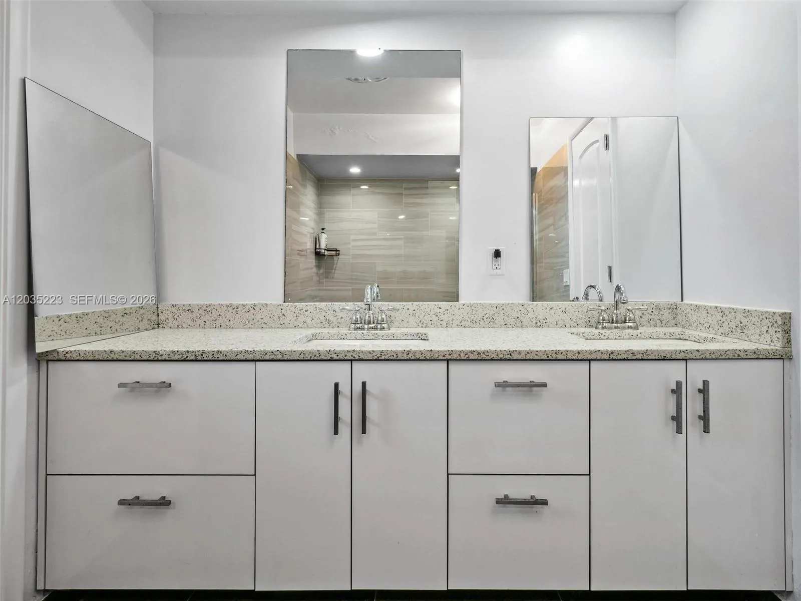 Property photo 60