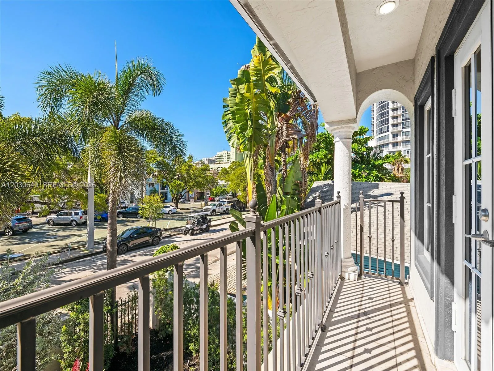 Photo 28