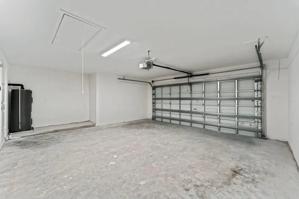 garage
