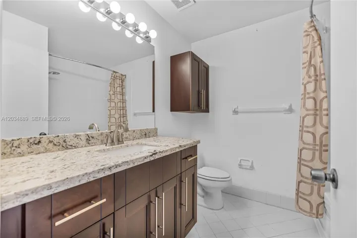 Main bathroom