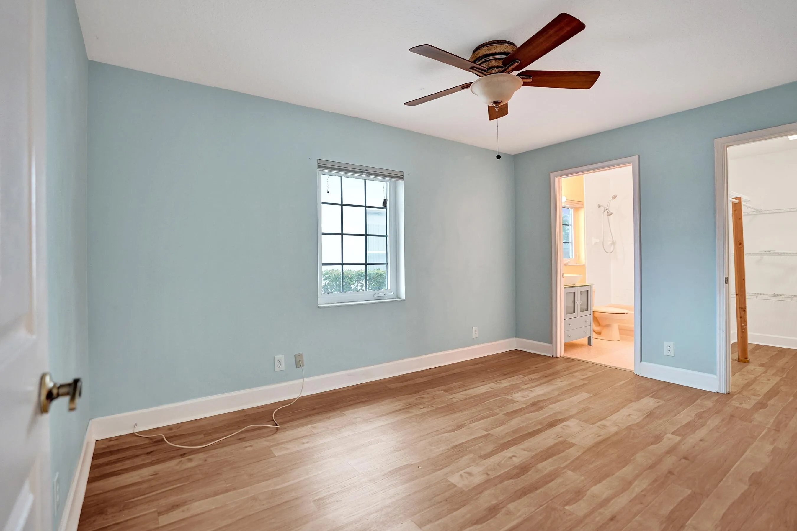 secondary bedroom_2
