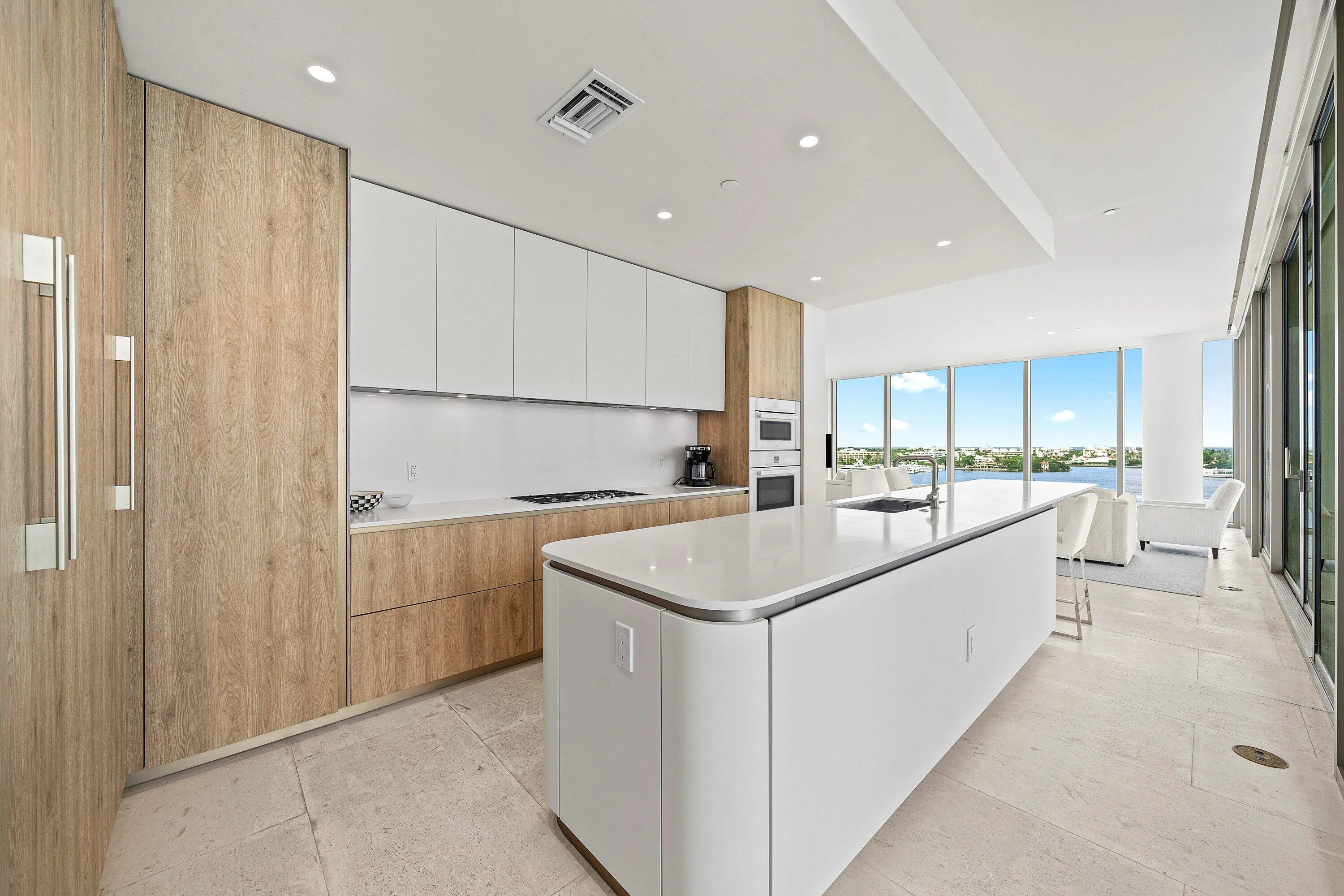006-200ArkonaCourt-804-WestPalmBeach-FL-