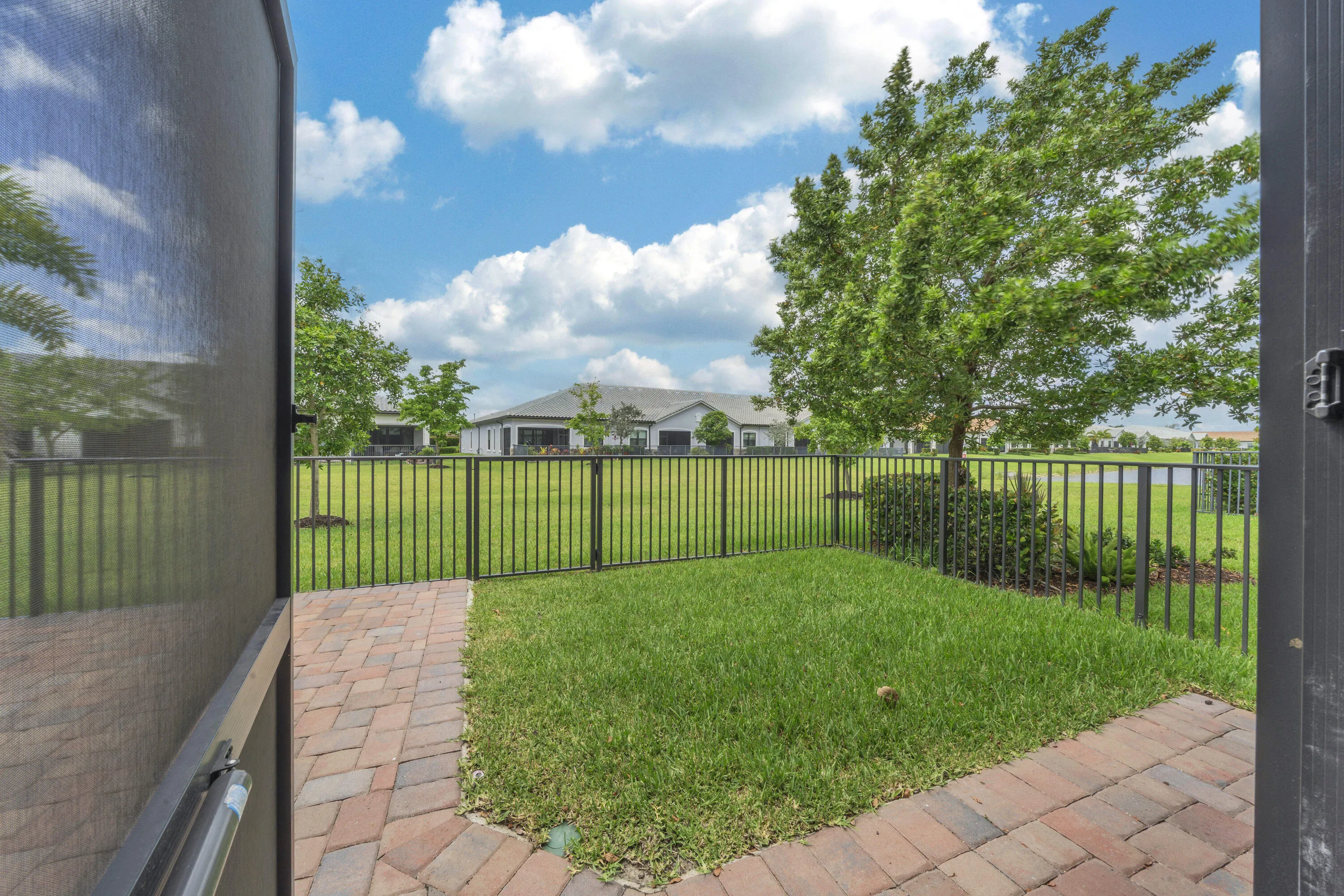 Property photo 40