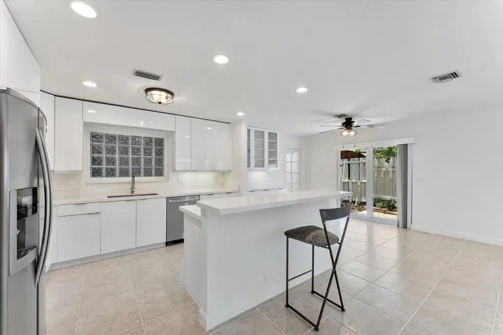 34-5200 NE 18th Terrace_034
