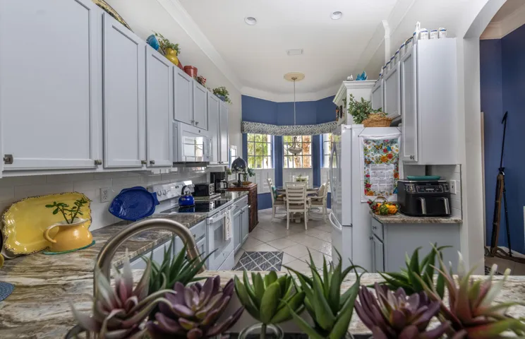 Kitchen 3