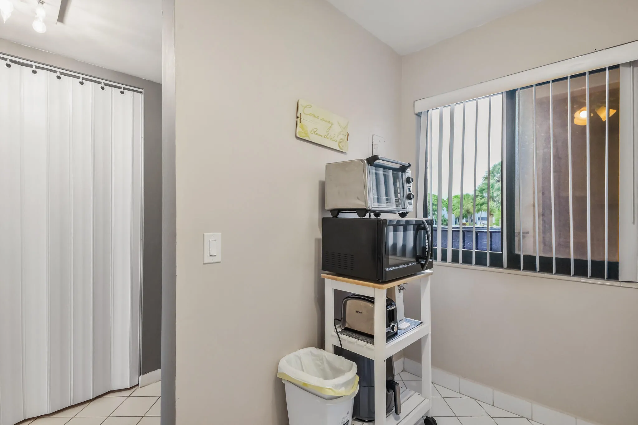4260 Deste 205 - Sold Furnished