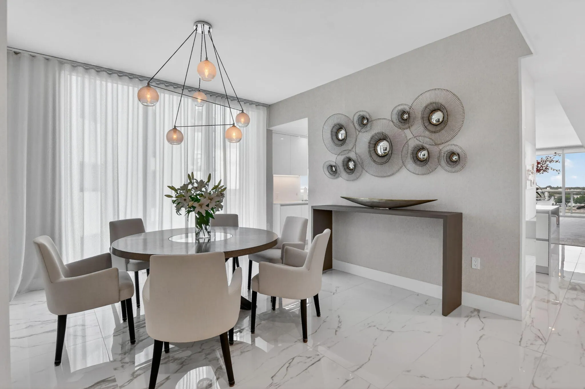 DINING ROOM OR DEN
