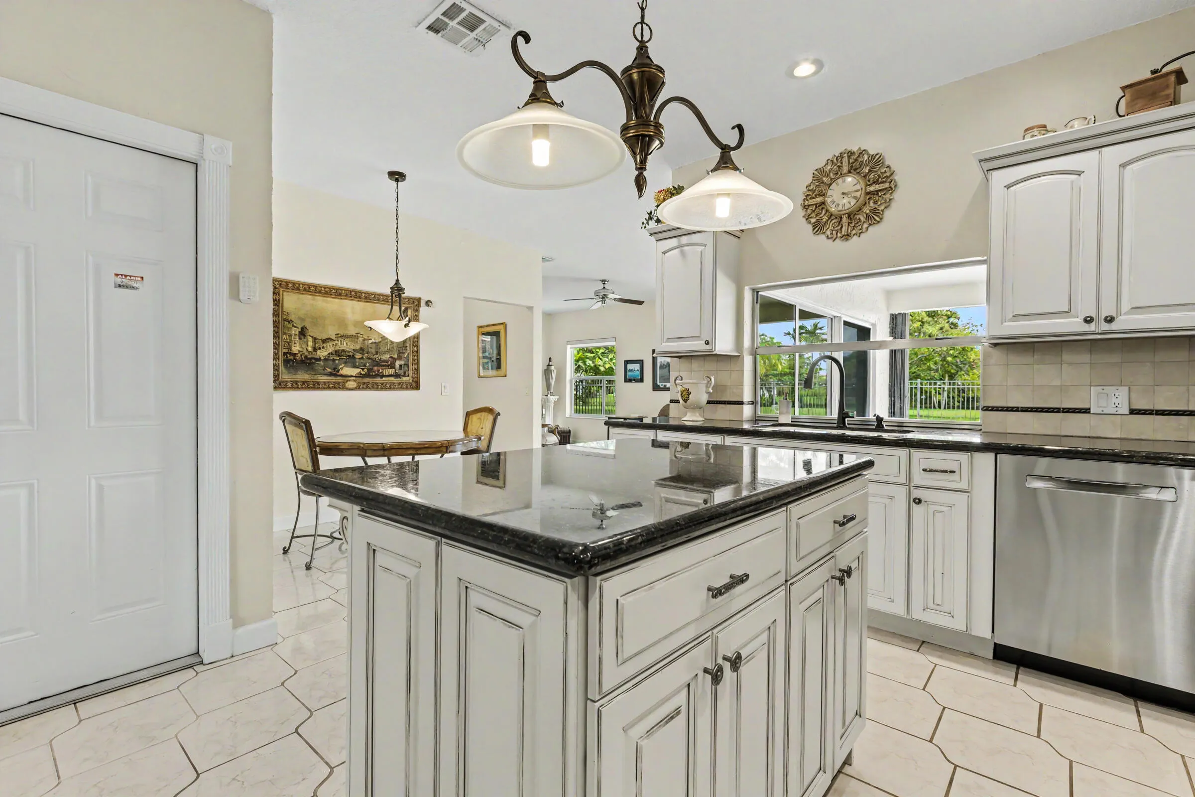 Open kitchen access from garage