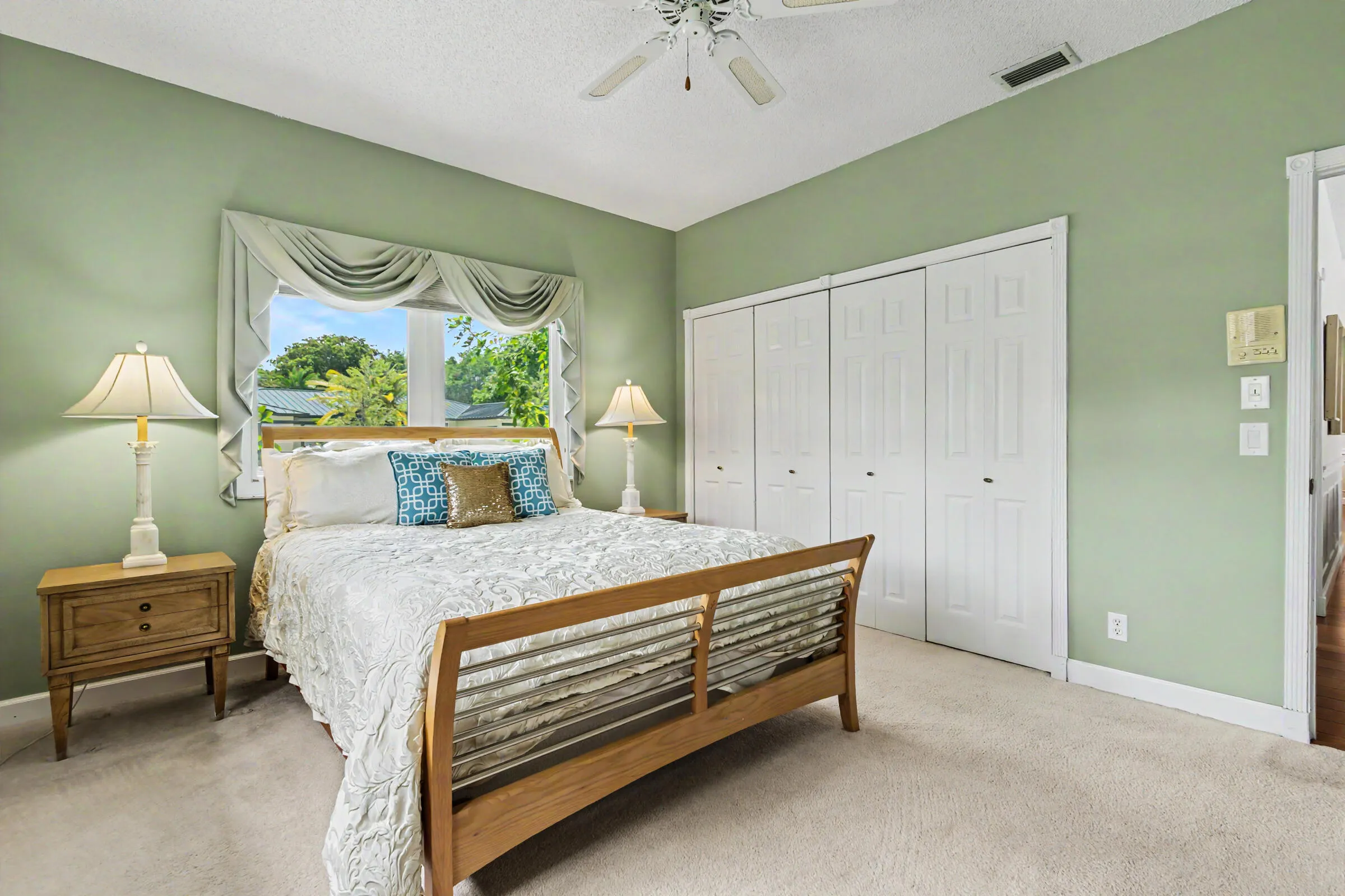 3rd Bedroom with double wide closet