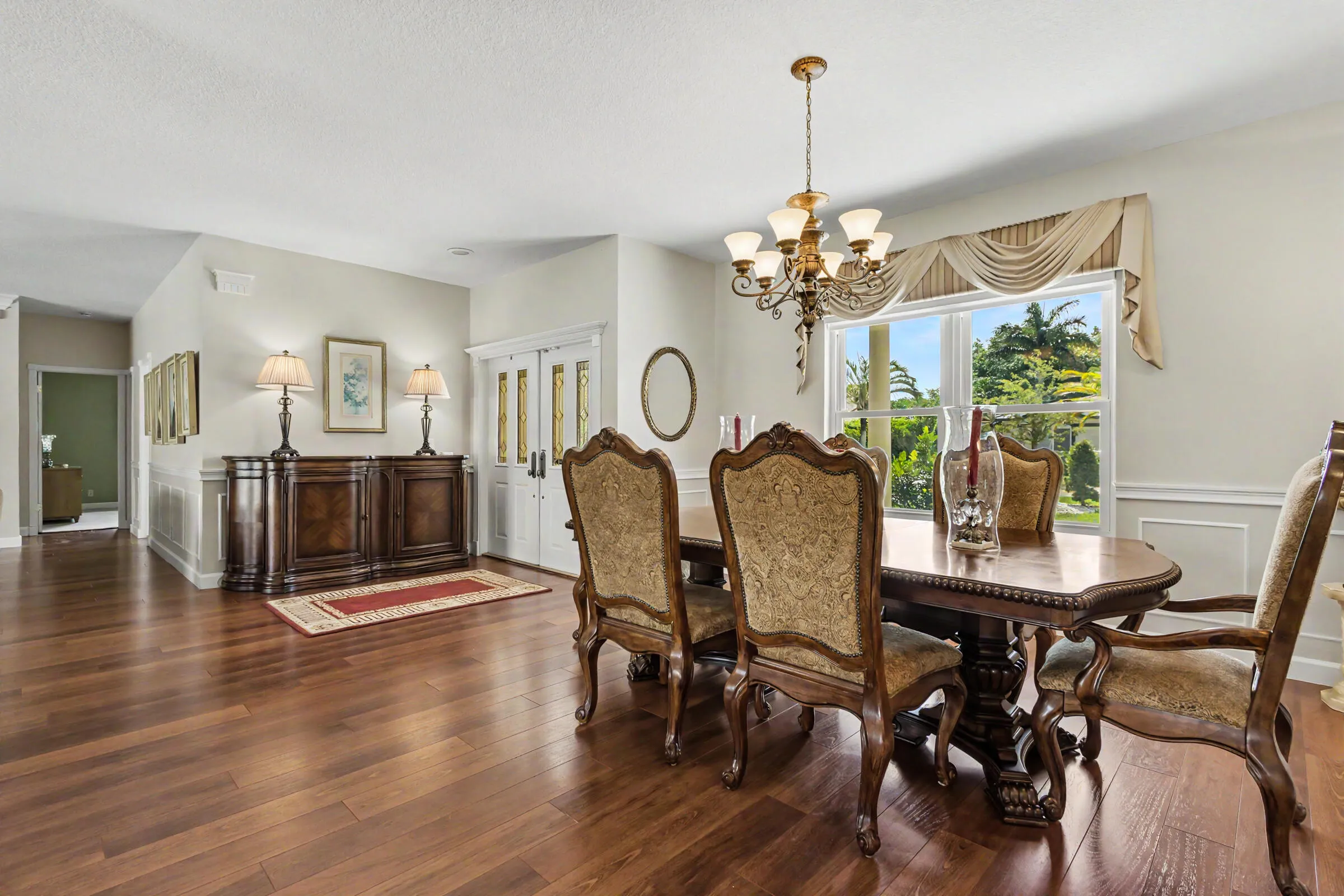 High ceilings throughout