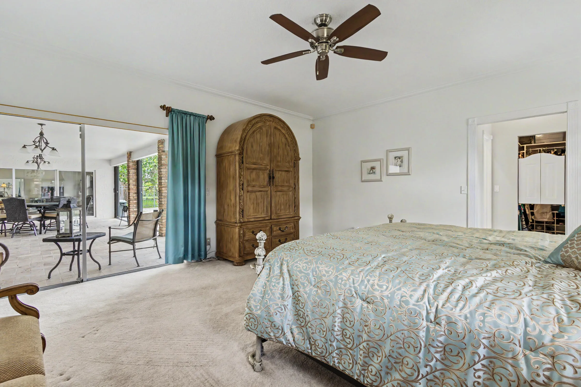 Master Bedroom has access to the covered patio