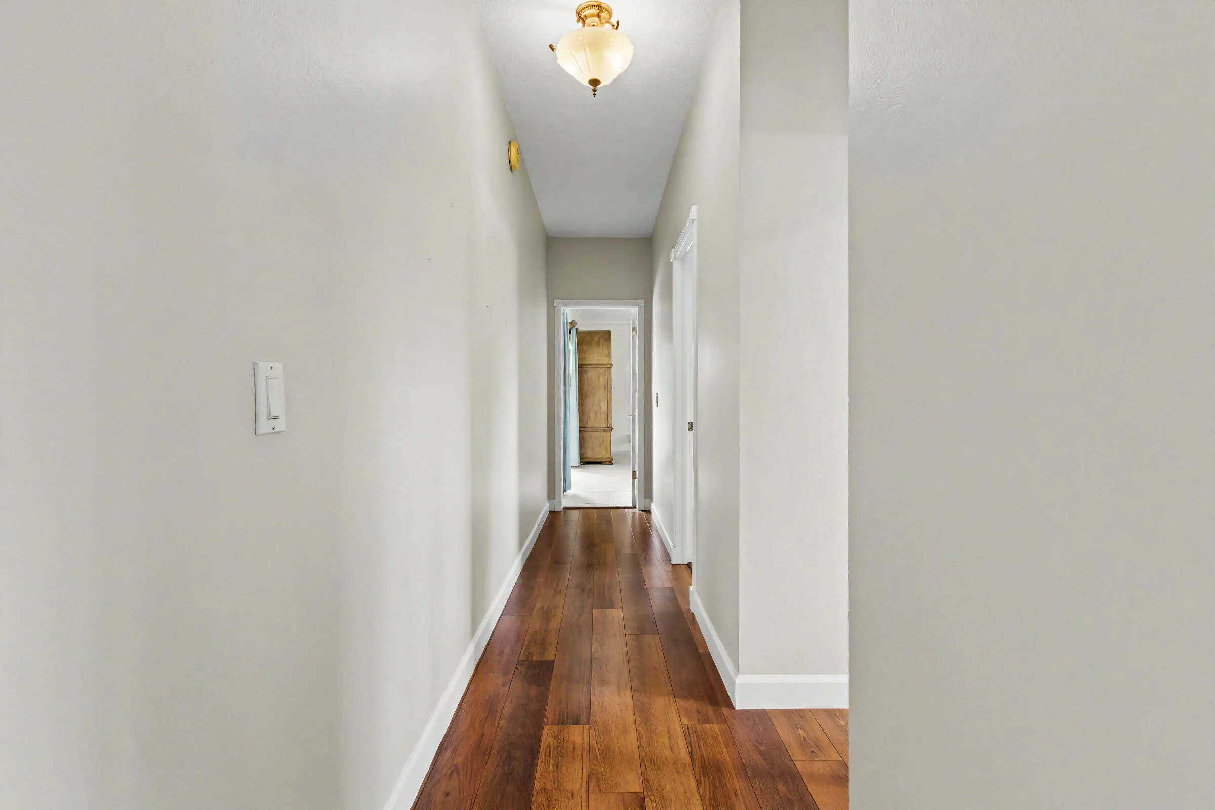 Hallway with access to all Bedrooms & 2 other Bathrooms