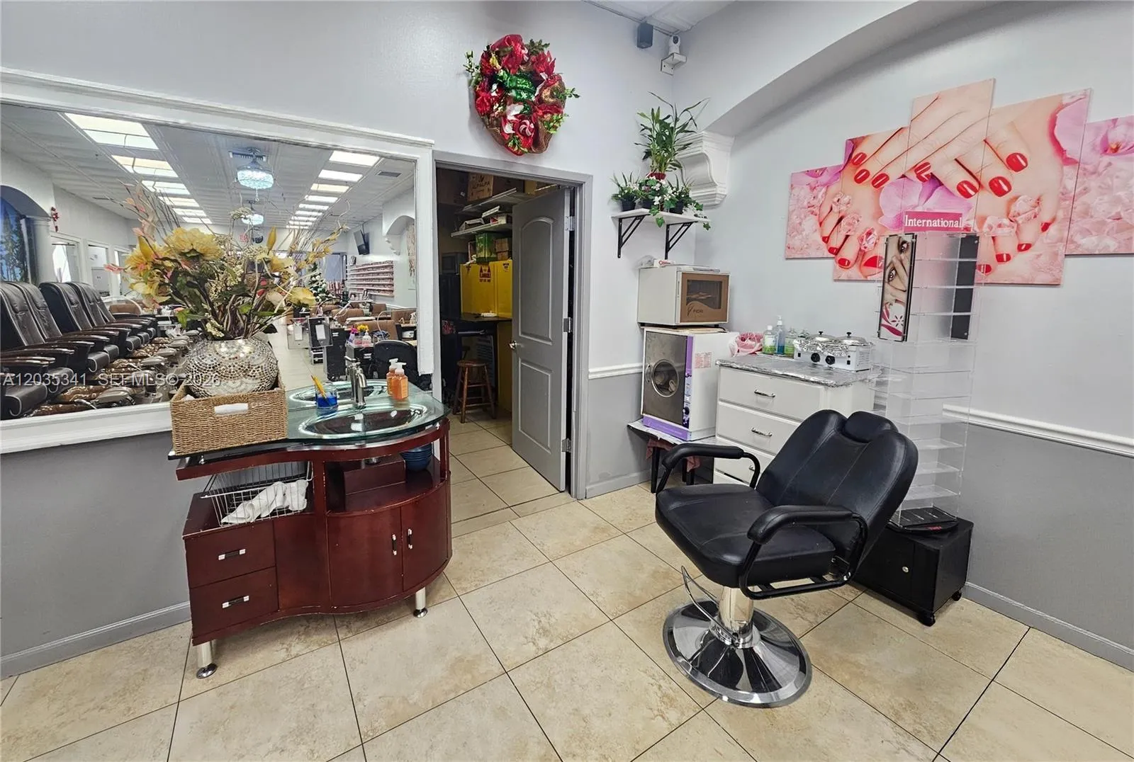 Property photo 8