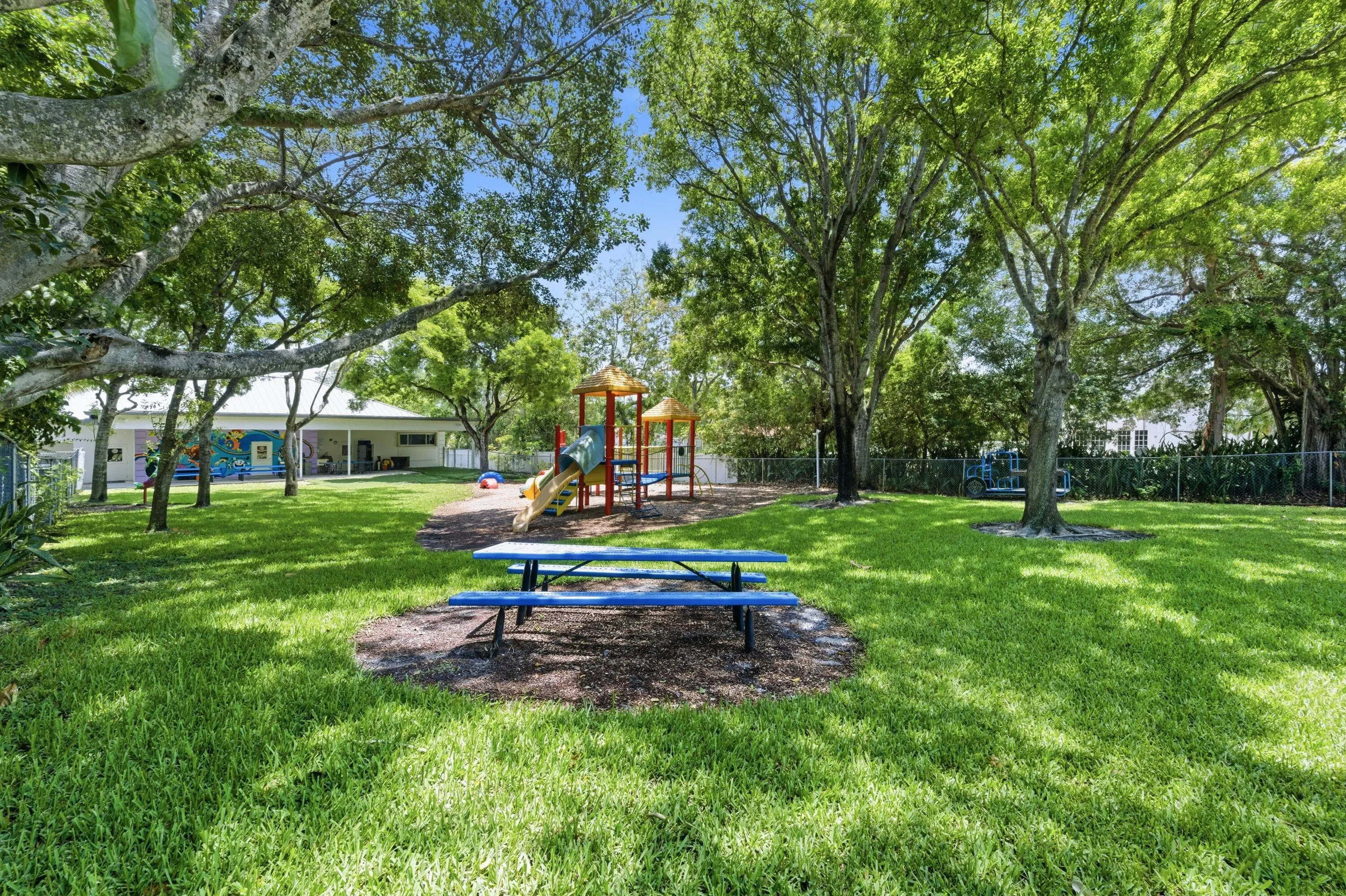 Property photo 38