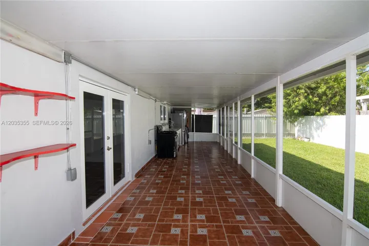 Photo 43