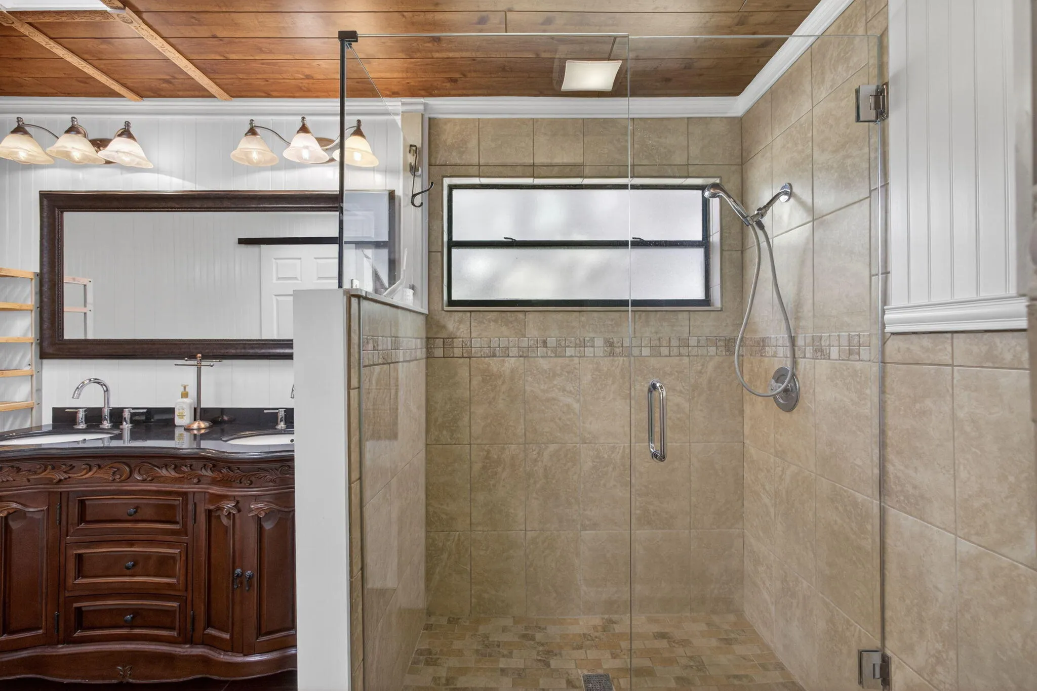 40-web-or-mls-5D1A5801