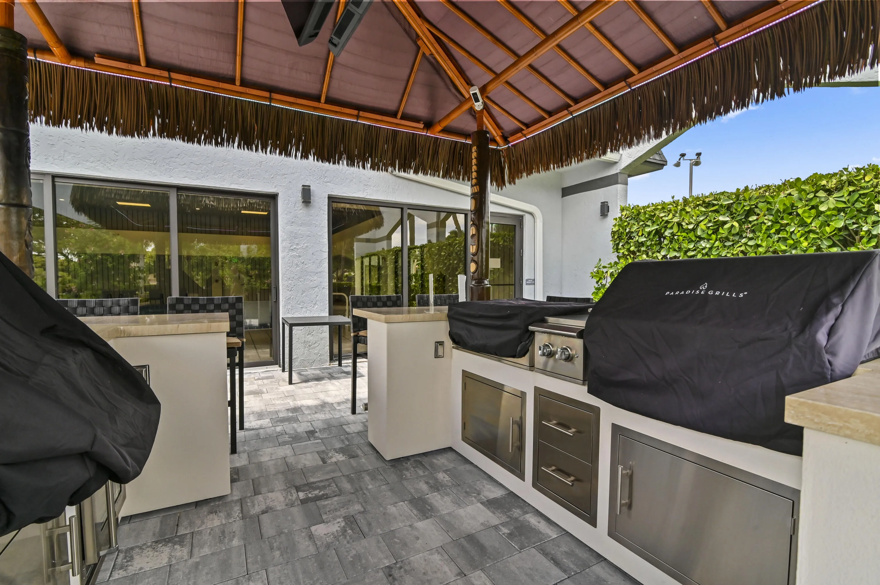 45 BBQ area 02