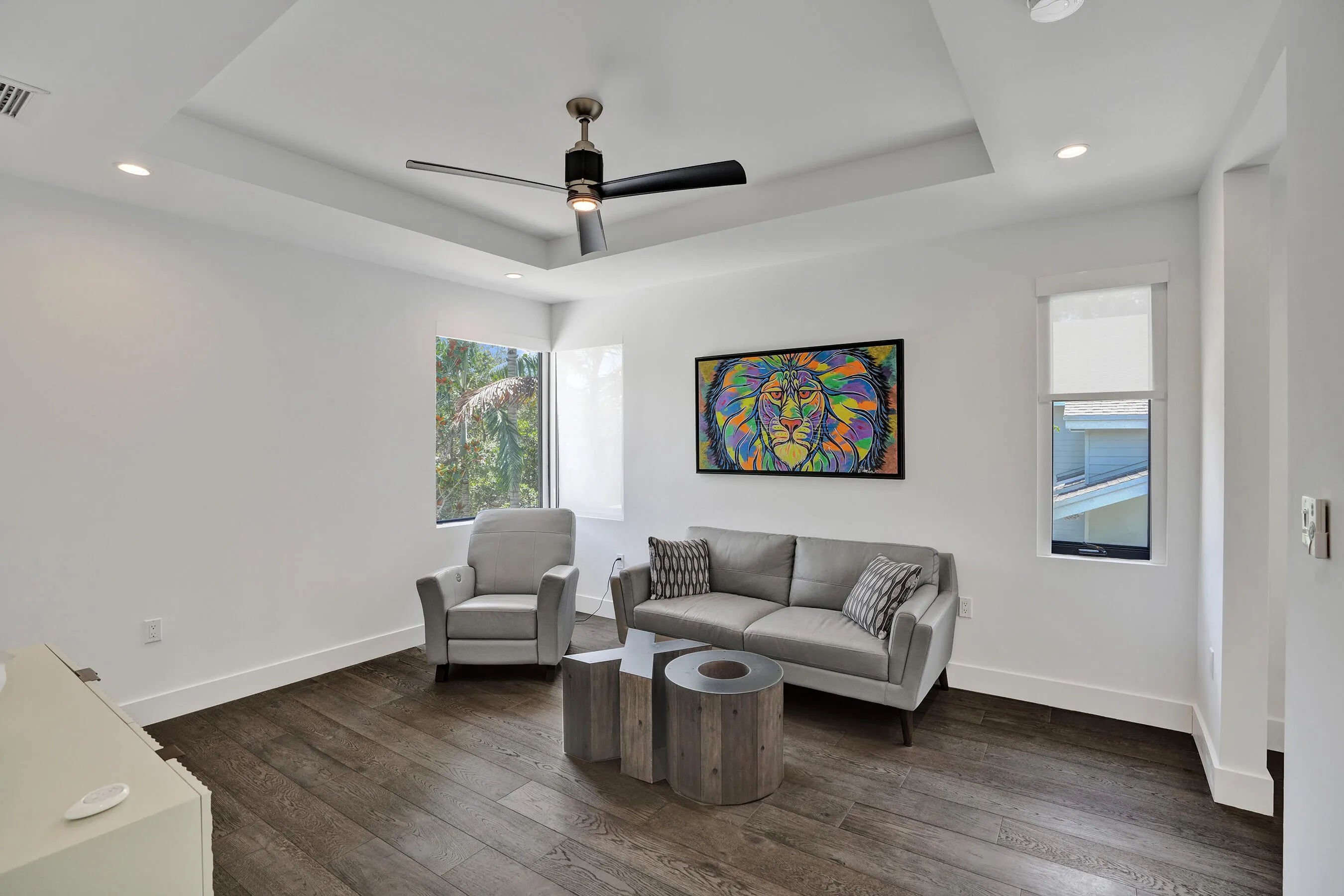 Upstairs media/game room.