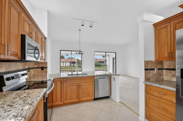 kitchen to living