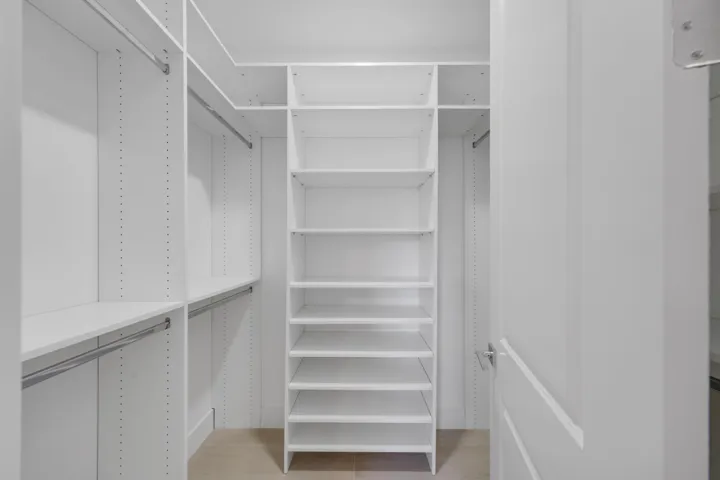 4th Bedroom Walk-in Closet