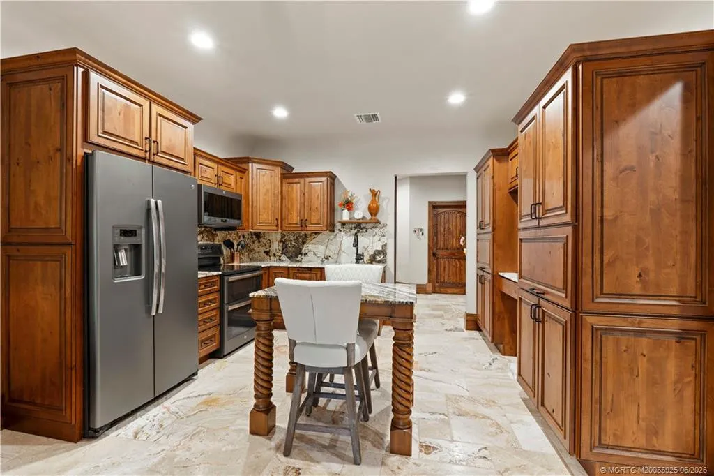 Property photo 43
