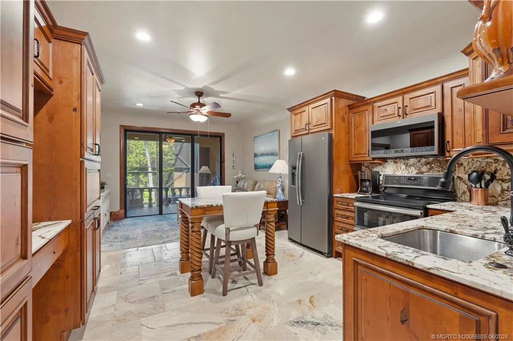Property photo 44
