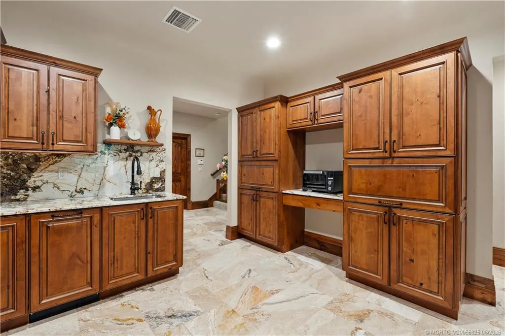 Property photo 46