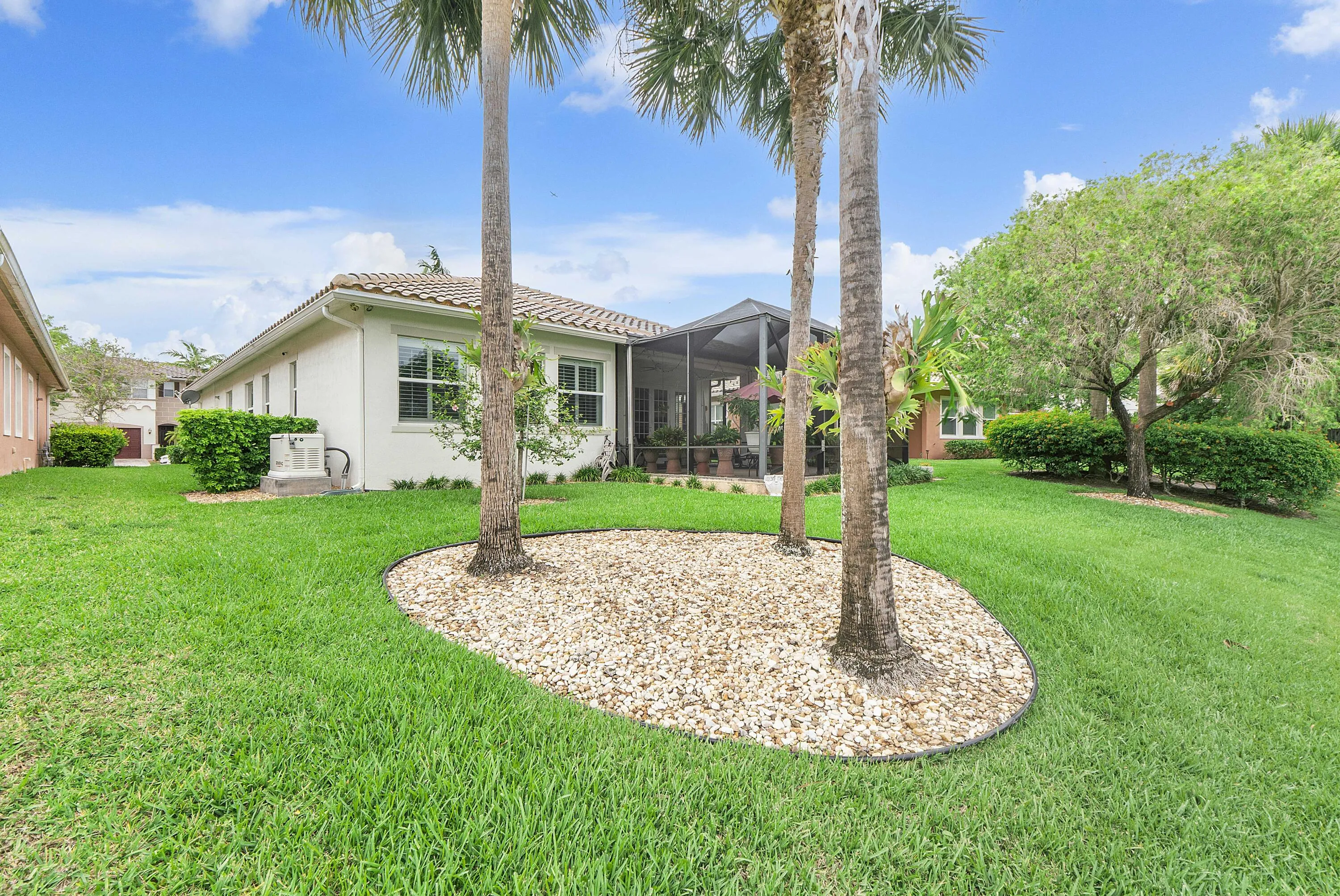 8240 Nw 120th Way_050