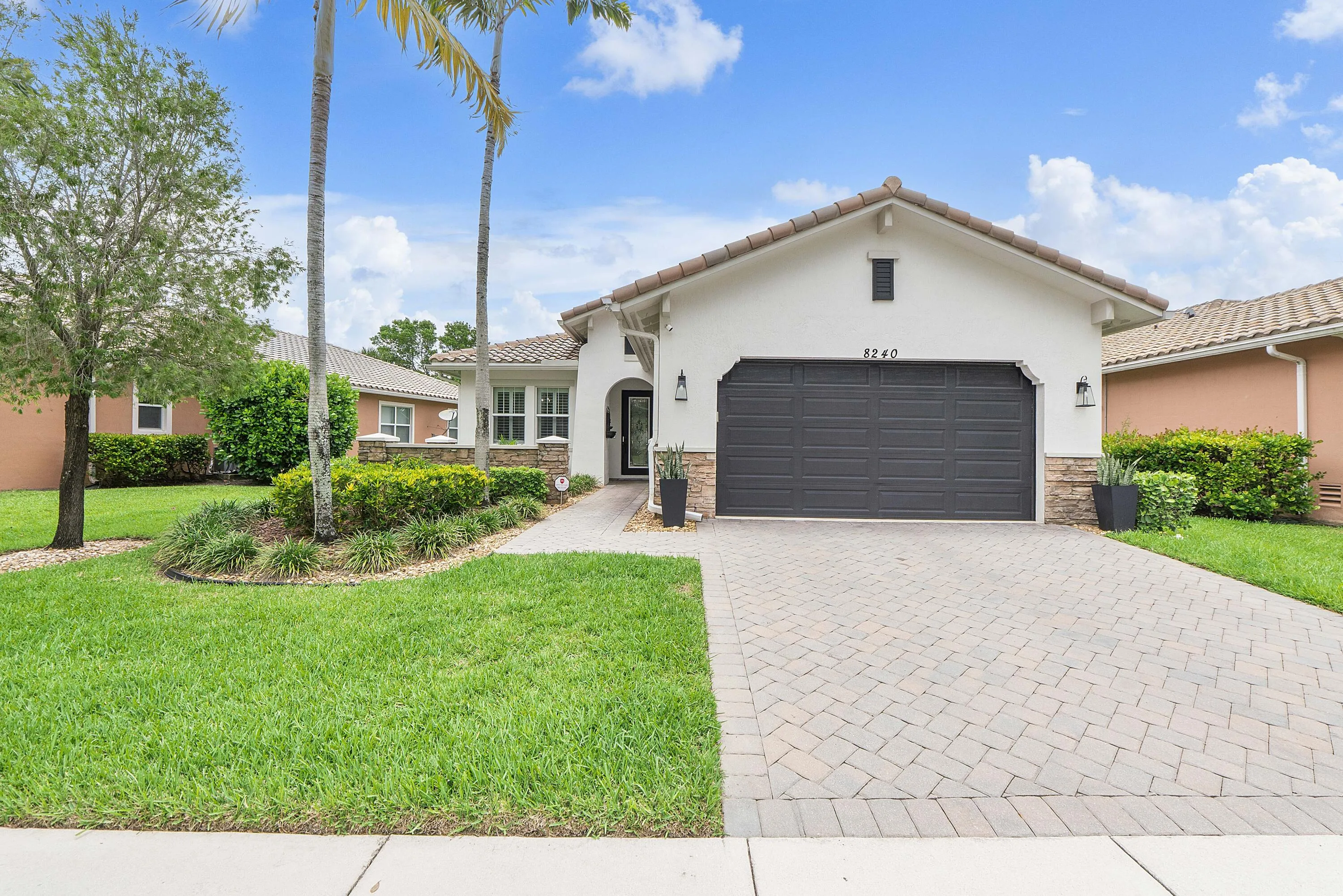 8240 Nw 120th Way_004