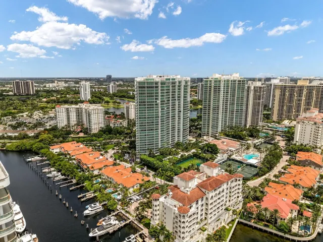 Photo 65