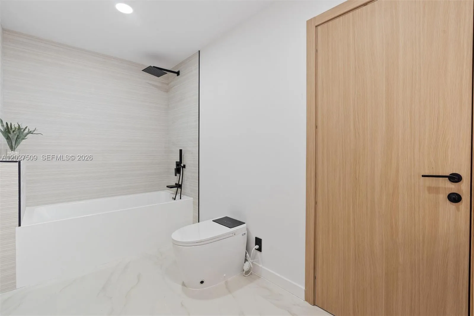 2 bathroom