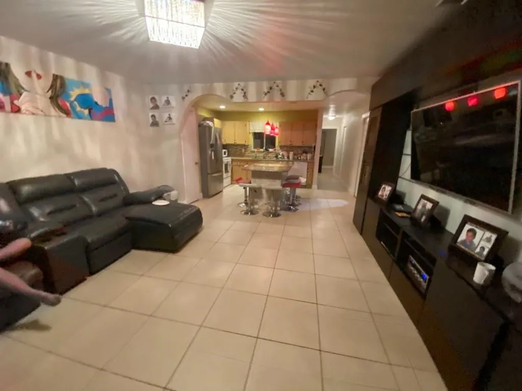 Open Concept LR, DR KITCHEN