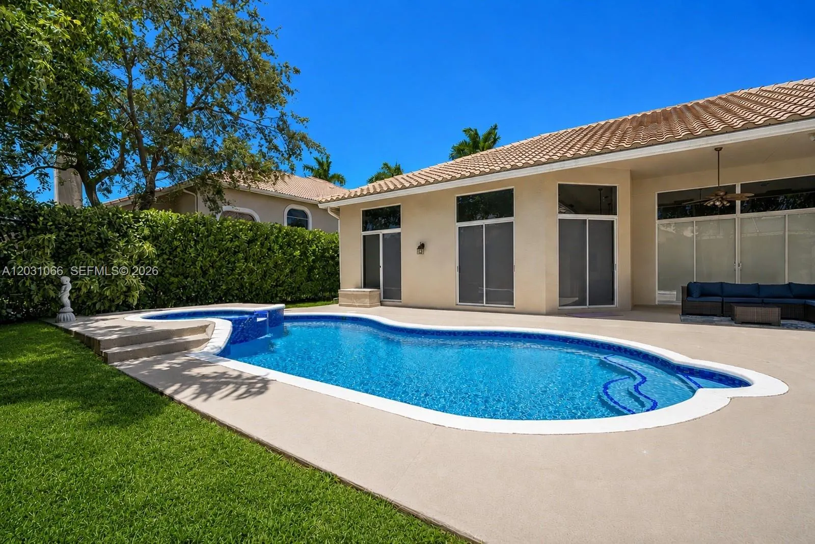 Property photo 38