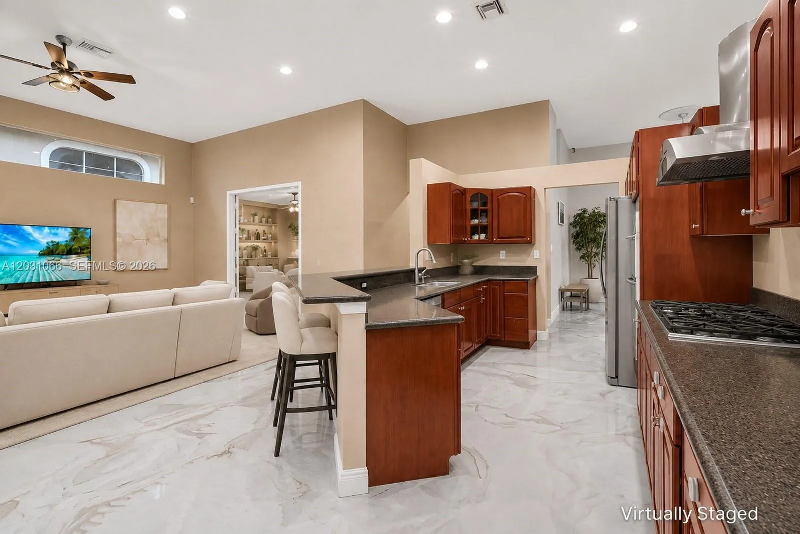 Property photo 8