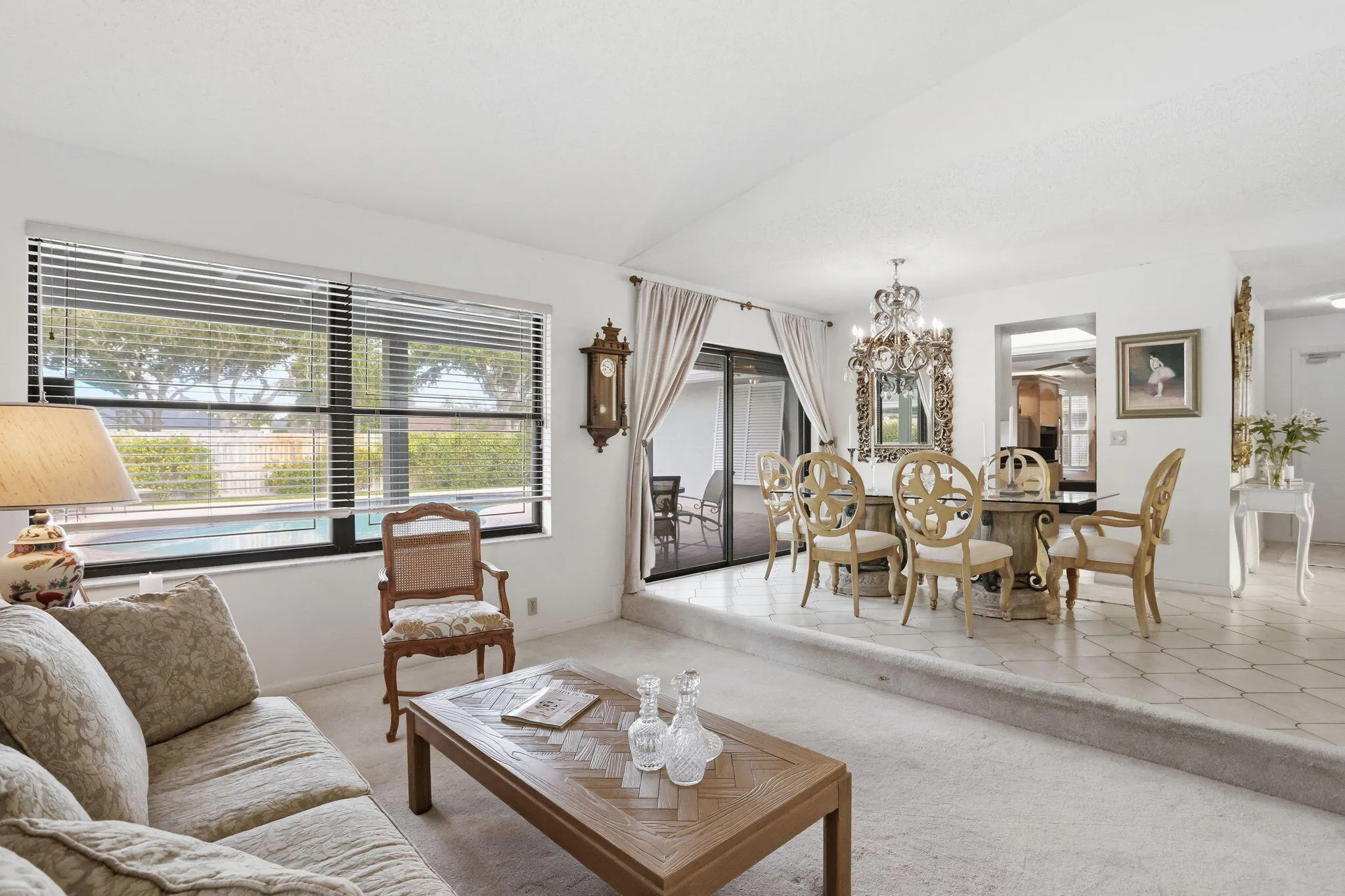 Living Room/Dining Room
