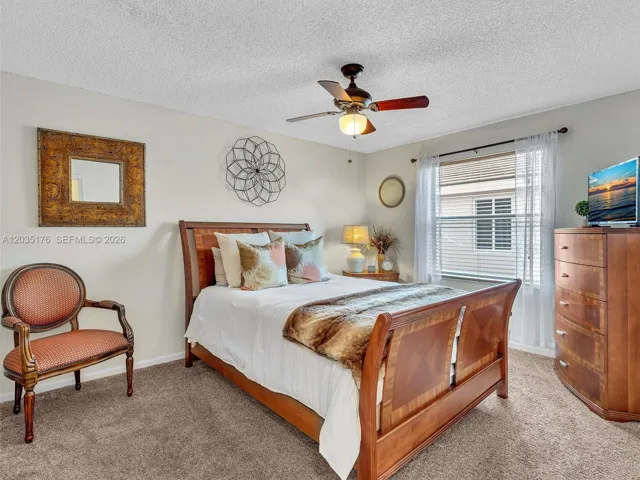 Upstairs Bedroom3