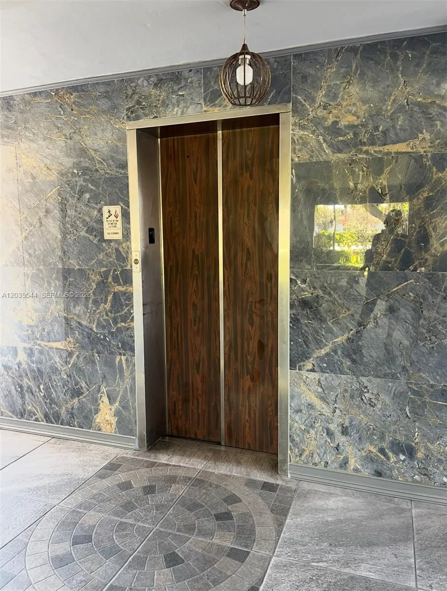 Elevator