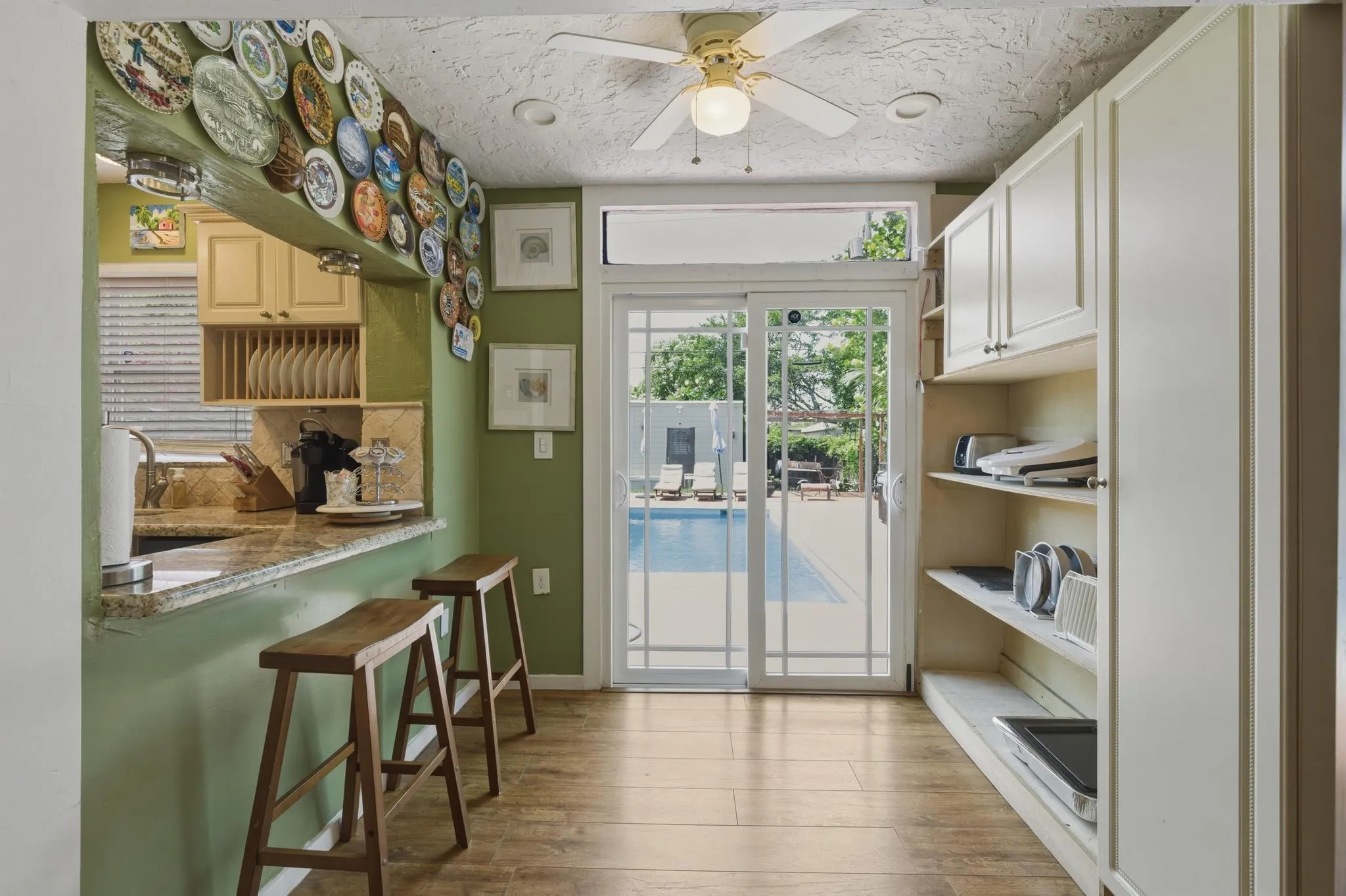 224 Sliding Doors to Backyard